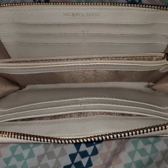 Wallet - Picture 6 of 6